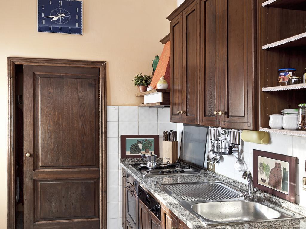 Oltrarno Home Silvia ฟลอเรนซ์ ห้อง รูปภาพ